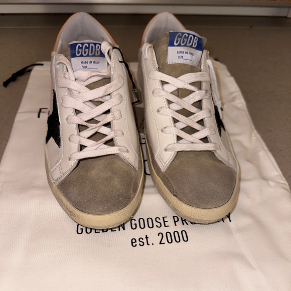 Super-Star Leather Upper and Heel Suede Toe Glitter Star - Picture 4 of 6